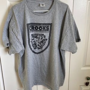 Crooks and castles T-shirt